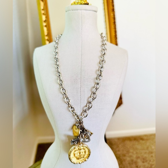 Crown Charm Necklace & Royal Rhinestone Lion - Picture 2 of 14